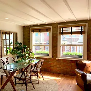 Apartment Your Private Hoxton Sleeps 3 Zone 1, London